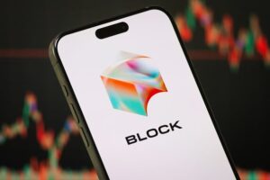 The Evolving Landscape of Financial Data Provision: Accuracy, Speed, and the Role of Media Giants in a Volatile Market