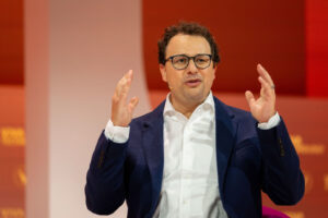 AI Ethics Clash: Anthropic CEO Accuses OpenAI of ‘Safety Theater’ Over Pentagon Deal