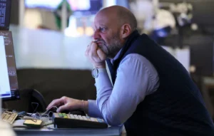 Russell 2000 Plunges into Correction Territory Amid Escalating Iran Conflict and Soaring Oil Prices