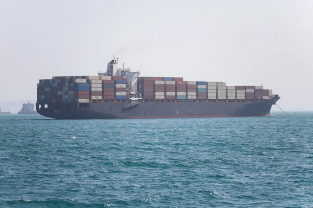 Iran’s Optimism on Strait of Hormuz Normalization Clashes with Market Skepticism Amid U.S. Peace Deal Uncertainty