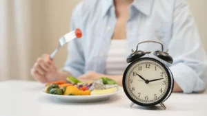 A Shorter Daily Eating Window May Offer Cognitive Boosts to Older Women Beyond Weight Loss