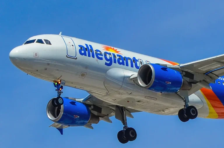 Allegiant Air Shifts Strategic Course Through Exclusive Distribution Agreement With Expedia Group