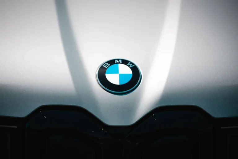 BMW Reassesses Global Product Strategy and Halts G-Class Rival Development Amid Shifting Market Dynamics and Economic Pressures