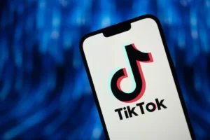 Federal Employees Cleared to Reinstall TikTok on Government Devices Following Landmark Ownership Deal