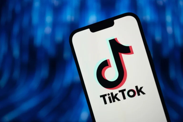 Federal Employees Cleared to Reinstall TikTok on Government Devices Following Landmark Ownership Deal