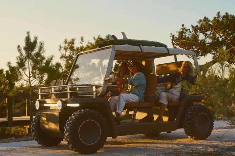 Portuguese Startup Amble Unveils The One: A High-Design Micro-Off-Roader by Former Audi and Apple Designer Julian Hoenig