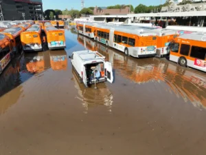 Sunset Boulevard Submerged as Century-Old Water Main Ruptures, Flooding West Hollywood Streets and Damaging Property