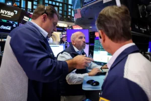 U.S. Equities Plunge as Renewed Middle East Conflict Fuels Oil Prices and Treasury Yields