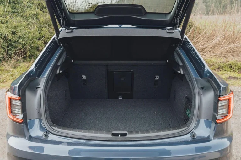 Used Polestar 2 Buying Guide: Market Analysis, Model Evolution, and Common Reliability Concerns