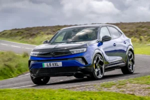 Vauxhall Mokka GSE Redefines the Electric Performance Crossover with Advanced Chassis Engineering and Heritage Design Cues