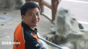 Wang Jibing, a Food Delivery Rider, Wins China’s Top Literary Prize for Poems Penned Between Deliveries