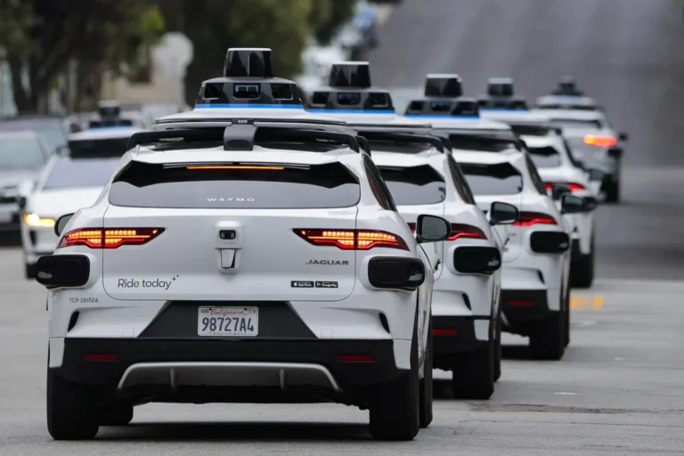 Waymo Robotaxi Service Resumes in San Francisco Following Power Outage and Heightened Regulatory Scrutiny